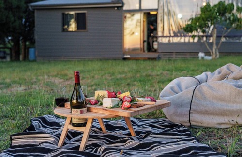 Mangrove Mountain Casa | Tranquil Farmstay on Central Coast! Cozy Holiday Rental for couples & families