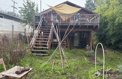 Guerneville Cabaña | Tranquil cottage just a short walk to the Russian River in Guerneville