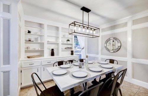 Grogan's Mill Casa | Tranquil Escape with pool and casita. Pet ok. Spring TX