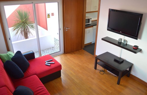 Foz do Arelho Villa | Tranquila villa familiar con preciosas vistas al mar, fácil paseo al centro y a la playa
