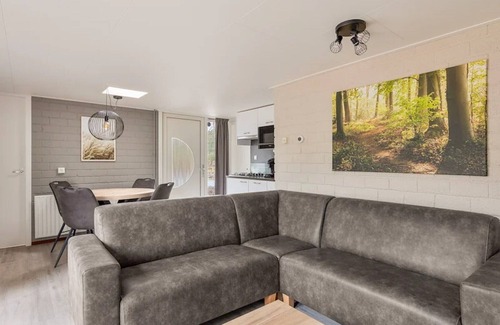 Kootwijk Casa | Tranquil forest bungalow for couple