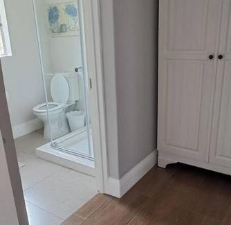 Greater Johannesburg Metropolitan Area Apartamento | Tranquil Guest Suite with solar power and back up water