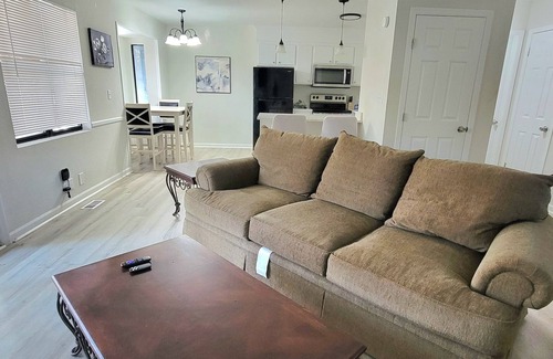Westminster Condominio | Tranquil Haven is a 2-bedroom pet friendly condo near Lake Hartwell