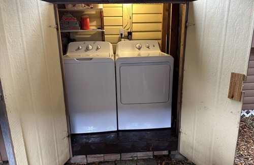 Colonialtown North Apartamento | Tranquil Hideaway: 2-Bedroom Retreat near Mills/50