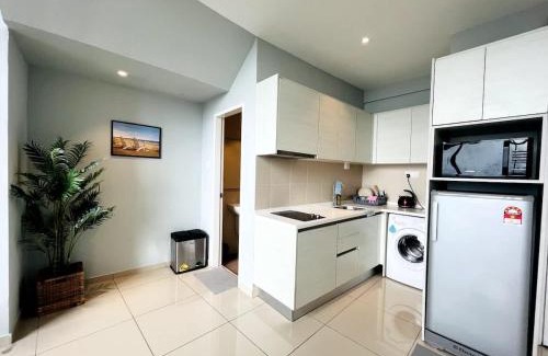 Shah Alam Casa | Tranquil Homes at i-City - WiFi TV Box & 1 Carpark