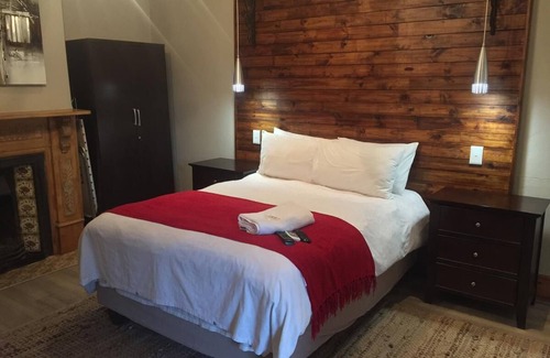 Komani Cama Y Desayuno | Tranquil House Bed and Breakfast