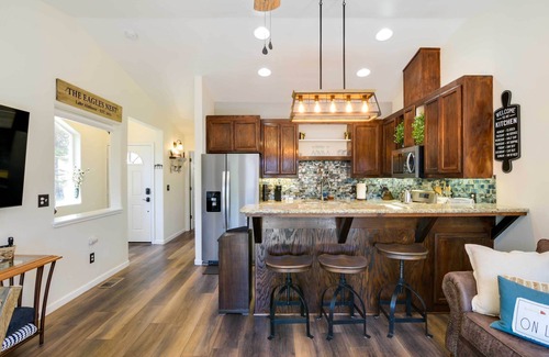 Peninsula Village Casa | Tranquil Lake Almanor Getaway w/ Grill!
