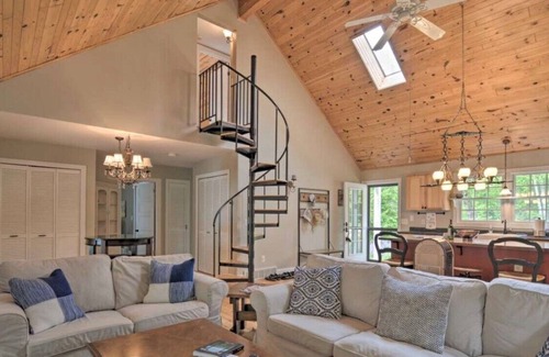 Presque Isle Cabaña | Tranquil Lake Esau Cottage, área del puerto de Presque Isle. Comunidad privada