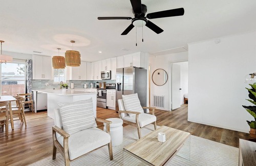 Princeton Casa | Tranquil Lakeside Escape, 2 Bedrooms, Patio, Views