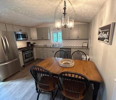 Northfield Casa | Tranquil Litchfield Retreat