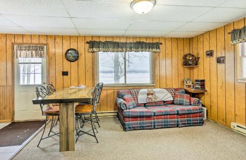 Marenisco Casa | Tranquil Marenisco Cabin on Lake Gogebic!