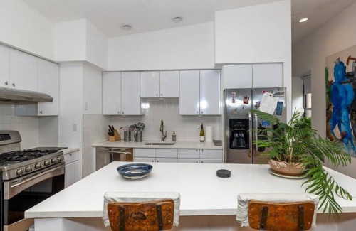 SoHo Apartamento | Tranquil & Modern 1BR SoHo Apt – Perfect for 2!
