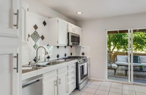 Glenwood Springs Casa | Tranquil Mountain Getaway