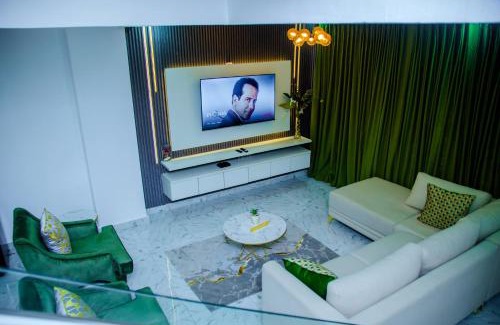 Ibadan Casa | Tranquil Old Bodija Retreat - 3 Bedroom House