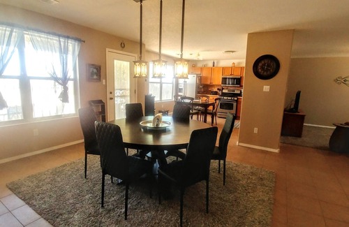 Rio Rancho Casa | Tranquil & peaceful yet close to so much. Pet Friendly. Spacious inside & out.