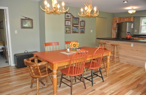 Rhinelander Cabina | Tranquil Privacy