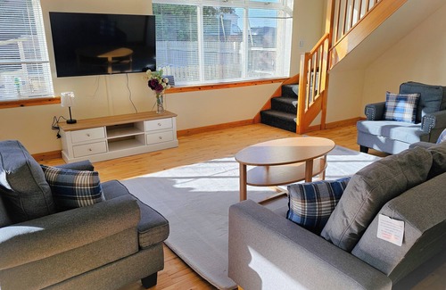 East Lothian Casa | Tranquil Retreat in Gorebridge
