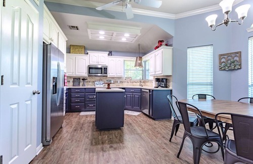 Waco Casa | Tranquil Retreat with Sky Views: The Vesper House 14 mins to downtown