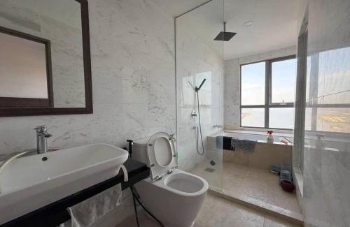 Malacca City Apartamento | Tranquil Seaview 2-Bedroom Luxury Retreat with Wifi