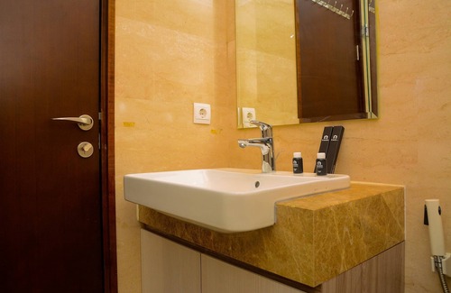 Cikini Apartamento | Tranquil Studio Apartment at Menteng Park