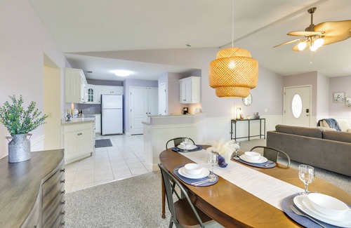 Thomasville Casa | Tranquil Thomasville Retreat w/ Deck + Dining Area