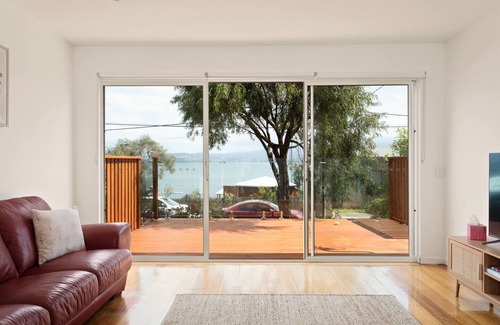 Opossum Bay Cabaña | Tranquil Tides Garden Cottage Perfection