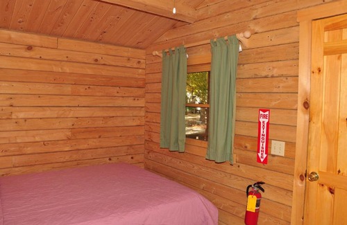 Sturgeon Bay Complejo | Tranquil Timbers Cabin 11
