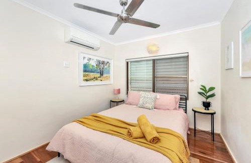 Marrara Apartamento | Tranquil Townhouse Huge Pool & Golf Course Views