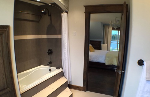 Reidville Cama Y Desayuno | Tranquil Waters Inn