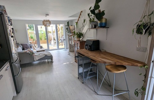 Wells Casa | Tranquil Wells Retreat