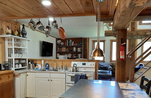 Bairdford Casa | Tranquility and charm in a converted antique barn