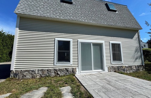 York Harbor Casa | Tranquility and ease: 3 bedroom home 3 minutes from York Harbor Beach