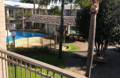 Mandurah Complejo | Tranquility at Mandurah Apartments