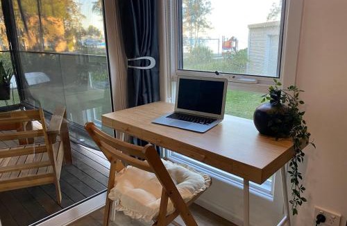 Karraganbah Casa | Tranquility by the Lake