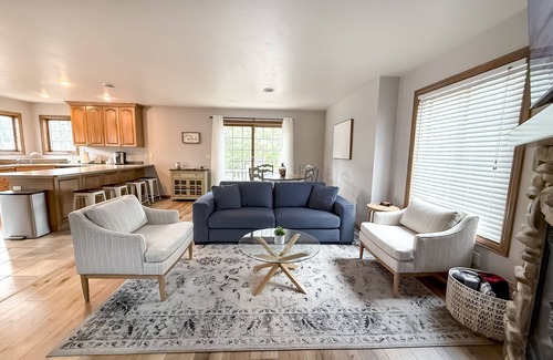 Fish Creek Cabaña | Tranquility in Downtown Fish Creek