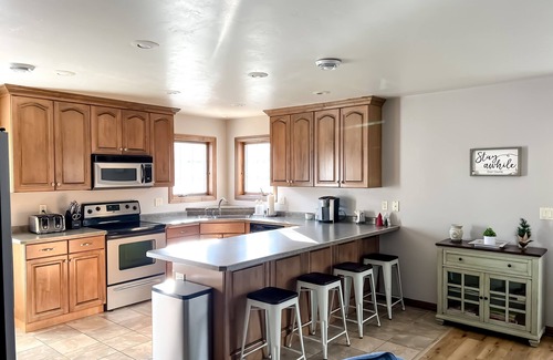 Fish Creek Cabaña | Tranquility in Downtown Fish Creek