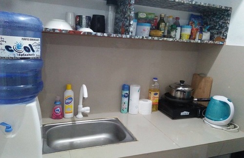 Davao Apartamento | Apartamento tipo estudio transitorio con WIFI bueno para un máximo de 4