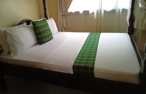 Dar es Salaam Cama Y Desayuno | Transit Airport B&B