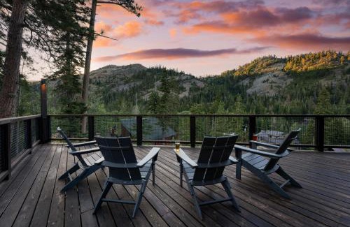 Olympic Valley Casa | Trapper by AvantStay A Interior Design w Sauna