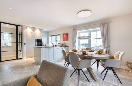 Rantum Casa | Traumblick Sylt - Großzügiges Hausteil in Rantum mit ca. 180m² Nutzfläche