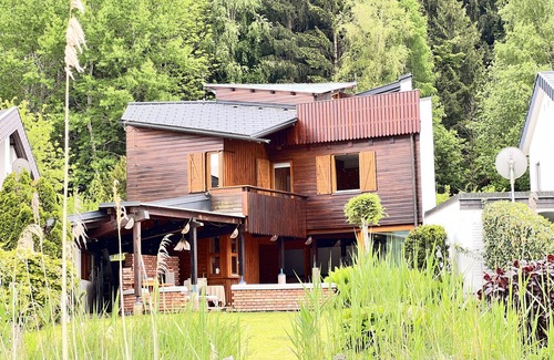 Landskron Casa | Traumhafte Architektenvilla am Ossiachersee mit Privatem Seezugang