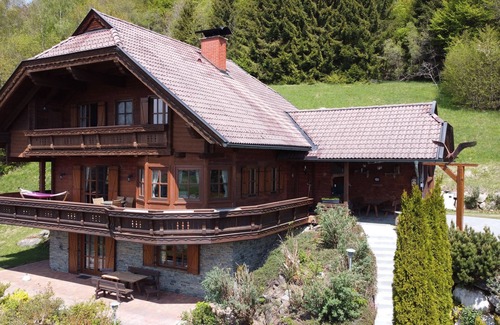 Velden am Worther See Casa | Traumhaftes Ferienhaus für 10 Personen in der Marktgemeinde Velden am Wörthersee