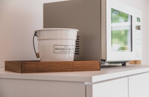 Upleward Apartamento | Traumhafte Ferienwohnung in Direkter Nähe zum Meer und Wunderschönem Garten - Gulfhof Boomgaarden