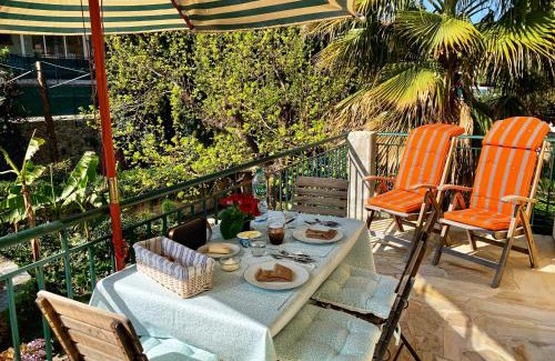 Vence Apartamento | Traumhafte Ferienwohnung Nuages in der Villa-Fontaine-Vieille, Vence, Nähe Nizza