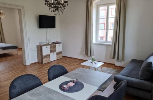 Schwertberg Apartamento | Traumhafter Altbau im Herzen Schwertbergs