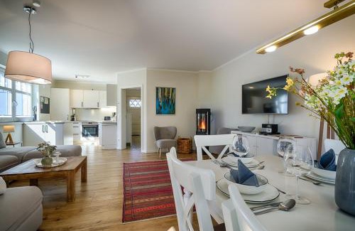 Ostseebad Prerow Casa | Traumhaus Auri in Prerow Ostsee auf dem Darß mit Kamin und Sauna und Garten