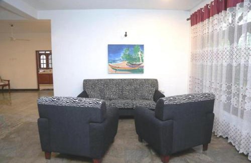 Induruwa Cama Y Desayuno | Travana Villa
