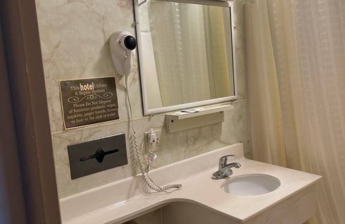 Horseheads Hotel | Travel Inn Horseheads