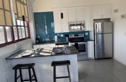 Midtown Condominio | Travel nurse dream