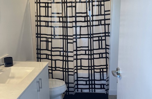 Midtown Condominio | Travel nurse dream